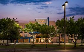 Hampton Inn By Hilton Addison Dallas